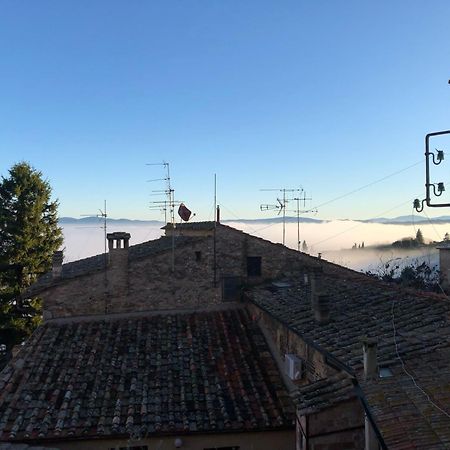 Casa Nel Centro Storico Leilighet San Gimignano Eksteriør bilde