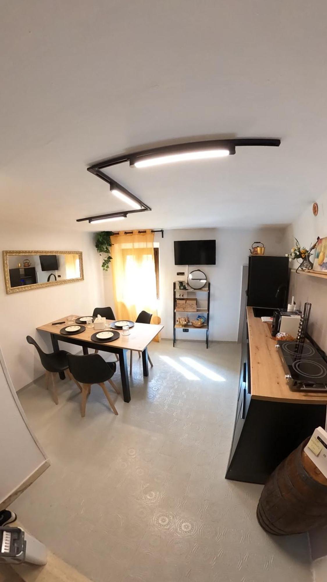 Casa Nel Centro Storico Leilighet San Gimignano Eksteriør bilde
